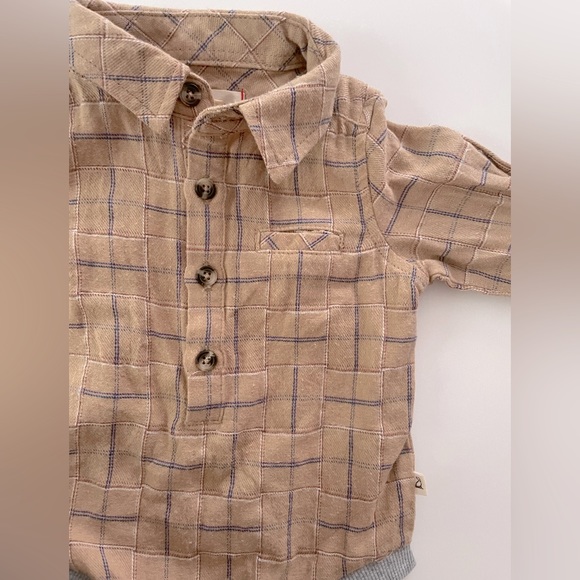 Me & Henry Flannel Onesie - Picture 4 of 6